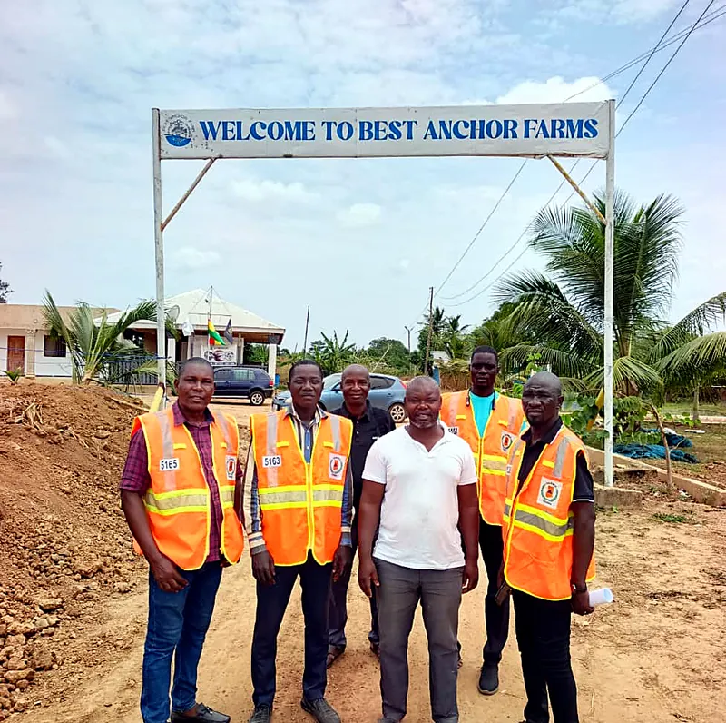 Welcoming partners and officials